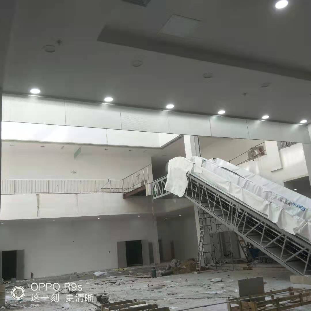 夹丝防火玻璃挡烟垂壁